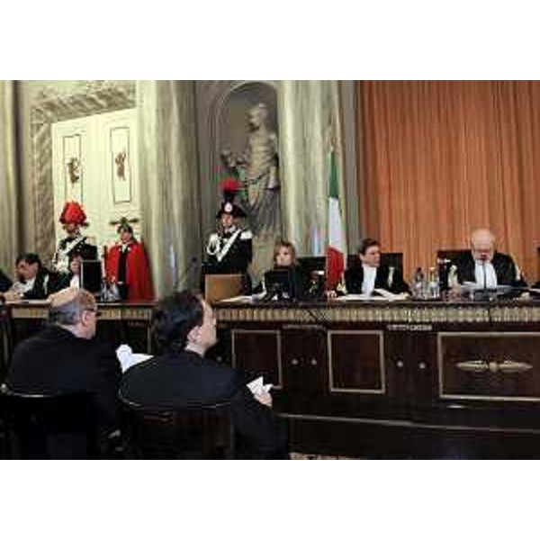 In primo piano, Roberto Dipiazza (Sindaco Trieste) e Luca Ciriani (Vicepresidente Friuli Venezia Giulia) all'inaugurazione dell'Anno Giudiziario della sezione giurisdizionale della Corte del Conti del FVG. (Trieste 26/02/11)