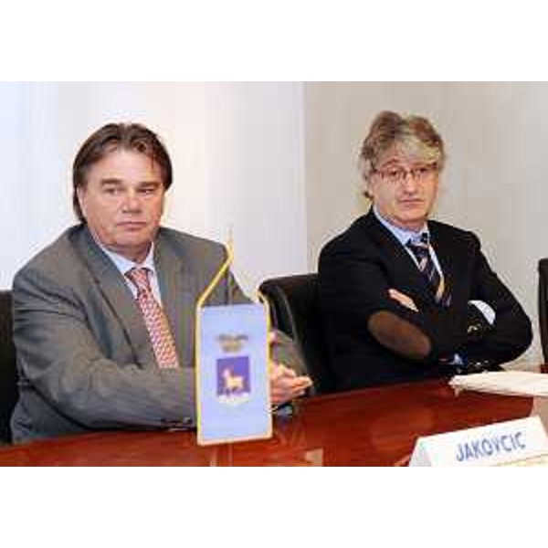 Ivan Jakovcic [Presidente Regione Istriana (HR)] e Renzo Tondo (Presidente Friuli Venezia Giulia) durante l'incontro per la firma del Protocollo di cooperazione tra FVG e Contea Istriana. (Trieste 15/03/11)