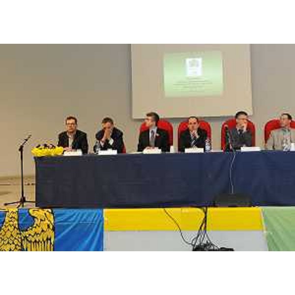 Claudio Violino (Assessore regionale Risorse rurali) al 130° anniversario dell'IPA 'Stefano Sabbatini'. (Pozzuolo del Friuli 26/03/11)