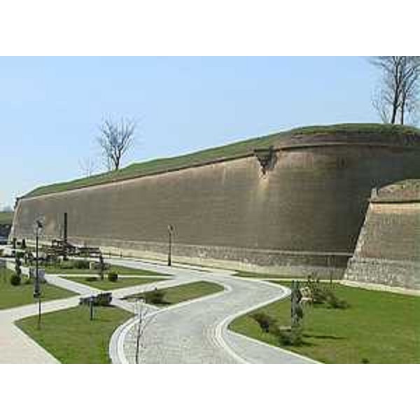 L'antica fortezza di Alba Iulia. (Alba Iulia 25/03/11)