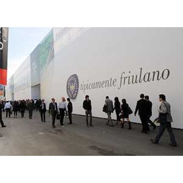 Lo stand del Friuli Venezia Giulia a Vinitaly. (Verona 07/04/11)