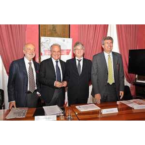 Antonio Calenda (Sovrintendente Fondazione Teatro Verdi Trieste), Mauro Mazza (Direttore RAI 1), Renzo Tondo (Presidente Friuli Venezia Giulia) ed Enzo Angiolini (Presidente Fondazione Luchetta Ota D'Angelo Hrovatin) alla presentazione del Premio giornalistico Marco Luchetta edizione 2011. (Roma 14/06/11)