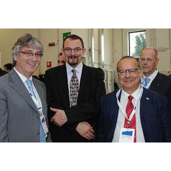 Renzo Tondo (Presidente della Regione Friuli Venezia Giulia), Giorgio Carbonara (portavoce Presidente Regione) e Michelangelo Agrusti (Presidente del Polo Tecnologico di Pordenone) all'inaugurazione di Lean Experience Factory. (S.Vito al Tagliamento, 23/06/11)