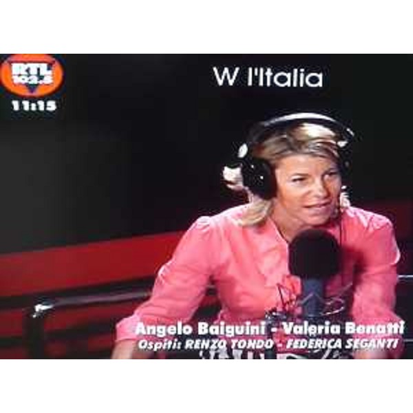 Federica Seganti (Assessore regionale Attività produttive), ospite della trasmissione "W l'Italia" su RTL 102.5, nel corso della diretta televisiva. (04/07/11)