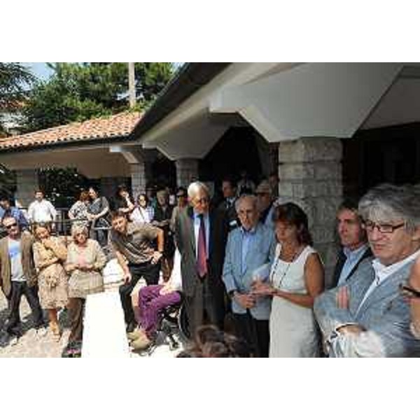 Renzo Tondo (Presidente Friuli Venezia Giulia) all'inaugurazione del Centro polifunzionale Microcosmo, dell'Associazione I Girasoli Onlus, a Opicina. (Trieste 07/07/11)