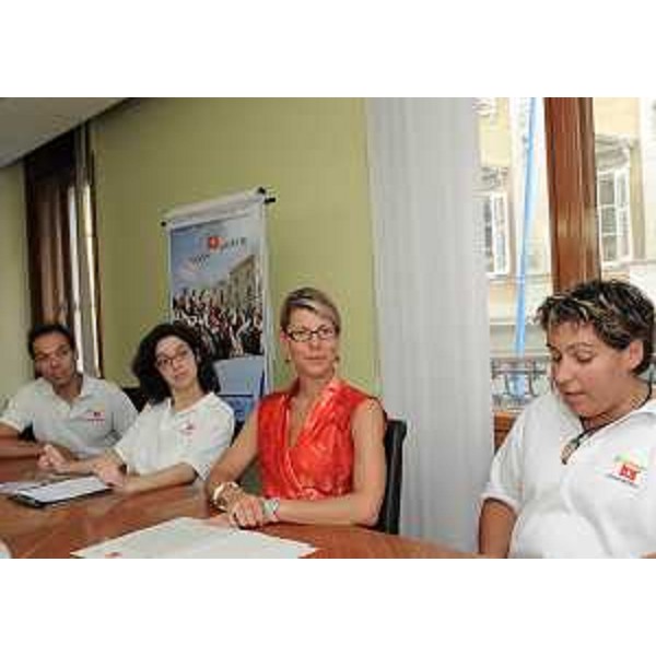 Federica Seganti (Assessore regionale Attività produttive) alla presentazione della tournee dell'Orchestra Vecia Trieste prevista in settembre e ottobre 2011 a New York e nel New Jersey. (Trieste 14/07/11)