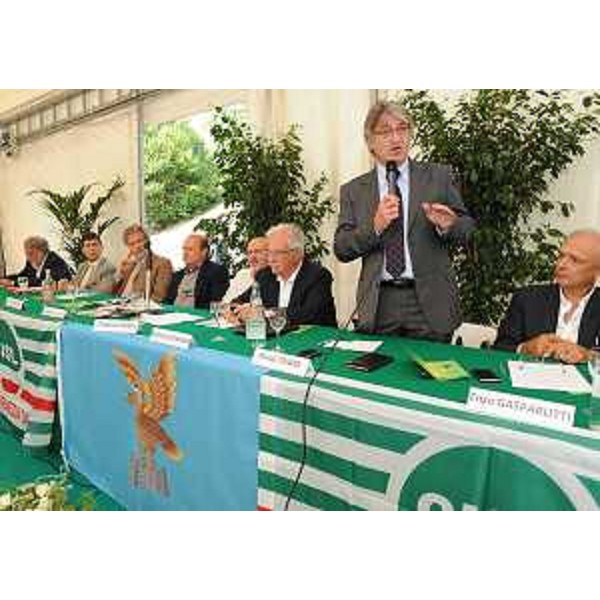Intervento di Renzo Tondo (Presidente Friuli Venezia Giulia) alla tavola rotonda "Il prezzo della politica" organizzata dalla CISL-Confederazione Italiana Sindacati Lavoratori del FVG. (Magnano in Riviera 15/09/11)
