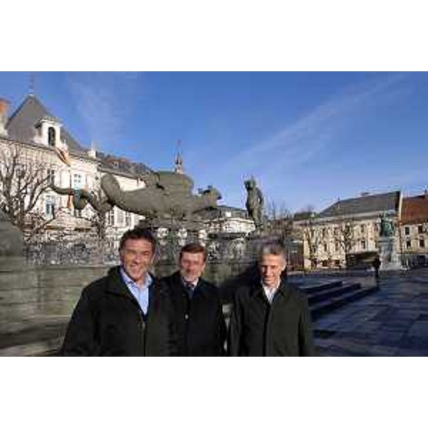 Riccardo Illy (Presidente Regione Friuli Venezia Giulia) con Fabio Gava (Assessore del Veneto) e Joerg Haider (Governatore della Carinzia) a Klagenfurt. (Klagenfurt 11/01/07)