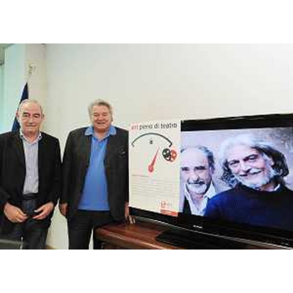 Angelo Cozzarini (Presidente ERT) ed Elio De Anna (Assessore regionale Cultura) alla presentazione del cartellone dell'ERT-Ente Regionale Teatrale del Friuli Venezia Giulia. (Udine 21/09/11)