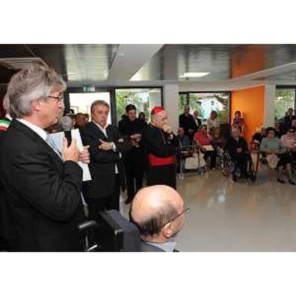 Intervento di Renzo Tondo (Presidente Friuli Venezia Giulia) all'Hospice della Casa di riposo. (Tolmezzo 29/09/11)