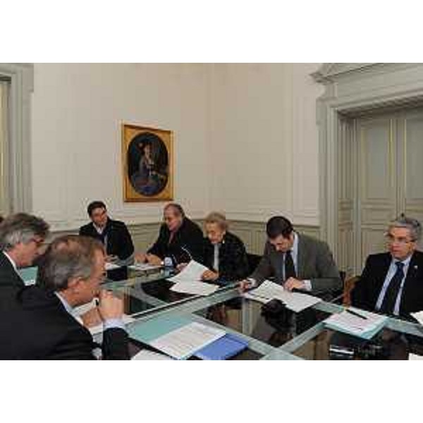 L'incontro di Renzo Tondo (Presidente Friuli Venezia Giulia) e Andrea Garlatti (Assessore regionale Autonomie locali) con i presidenti delle quattro Province del Friuli Venezia Giulia nella sede della Regione. (Trieste 11/11/11)