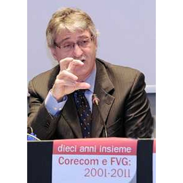 Intervento di Renzo Tondo (Presidente Friuli Venezia Giulia) al convegno "Dieci anni insieme", che celebra il decennale del Comitato Regionale per le Comunicazioni del Friuli Venezia Giulia (CoReCom FVG). (Trieste 21/11/11)