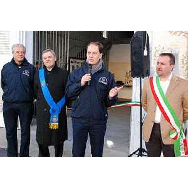Guglielmo Berlasso (Direttore Protezione civile FVG), Enio De Corte (Assessore Ambiente Provincia Udine), Luca Ciriani (Vicepresidente FVG e assessore regionale Ambiente e Protezione civile) e Cristiano Tiussi (Sindaco Bagnaria Arsa) all'inaugurazione della nuova sede di Protezione civile. (Bagnaria Arsa 26/11/11)