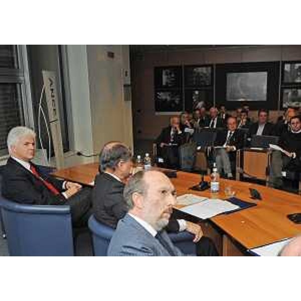 Riccardo Riccardi (Assessore regionale Infrastrutture, Mobilità, Pianificazione territoriale e Lavori pubblici) all'assemblea dell'ANCE (Associazione Nazionale Costruttori Edili) di Pordenone. (Pordenone 29/11/11)