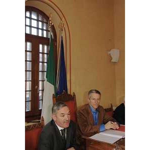Riccardo Illy (Presidente Regione Friuli Venezia Giulia) con Nerio Nesladek (Sindaco di Muggia) ritratti in occasione della seduta della Giunta tenutasi a Muggia. (Muggia 26/01/07)