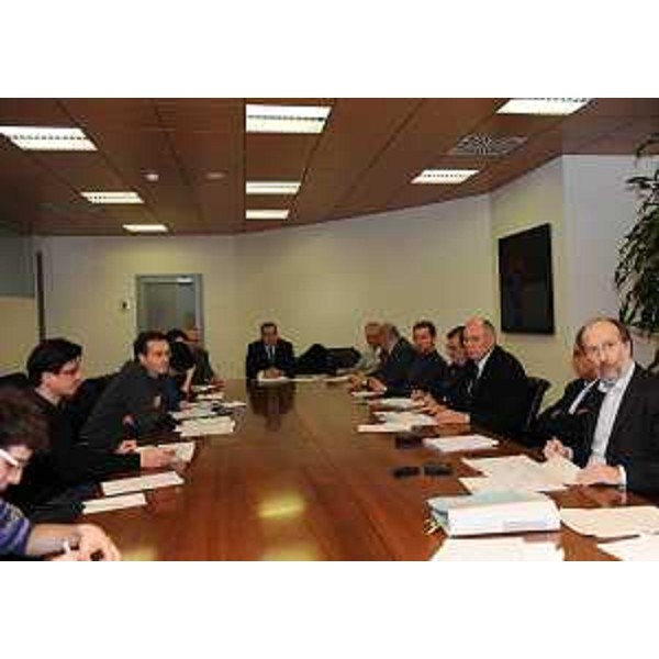 Riccardo Riccardi (Assessore regionale Infrastrutture e Mobilità) incontra i responsabili di Trenitalia per il Friuli Venezia Giulia e i rappresentanti del Comitato dei pendolari. (Udine 07/12/11)