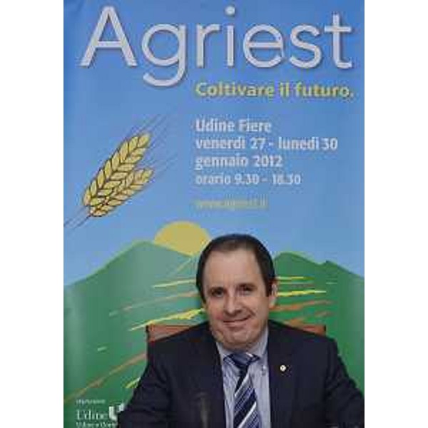 Claudio Violino (Assessore regionale Risorse rurali, agroalimentari e forestali) alla conferenza stampa di presentazione della quarantasettesima edizione di Agriest. (Udine 18/01/12)