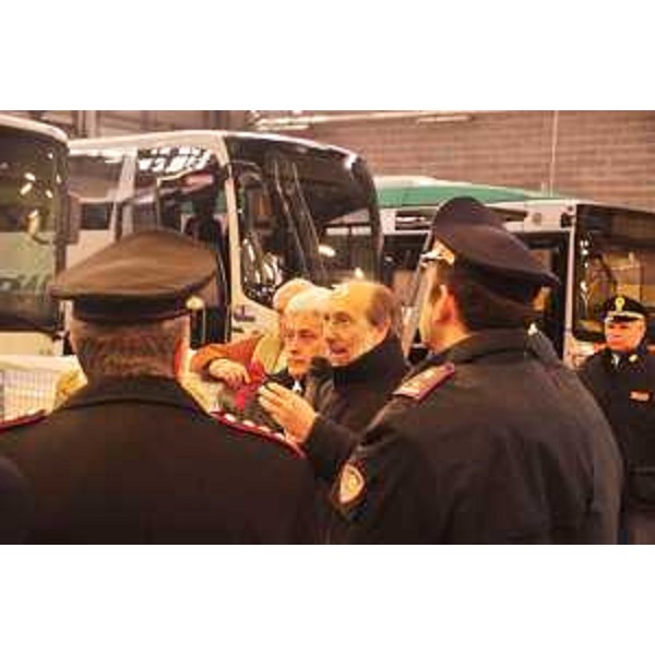 Riccardo Riccardi (Assessore regionale Infrastrutture e Mobilità) alla presentazione dei nuovi mezzi di SAF Autoservizi FVG spa. (Udine 04/02/12)