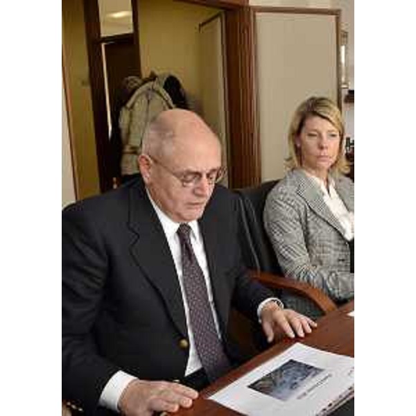 Edi Sommariva (Direttore generale Agenzia TurismoFVG) e Federica Seganti (Assessore regionale Attività produttive) durante l'illustrazione del Piano Crociere 2012. (Trieste 14/02/12)