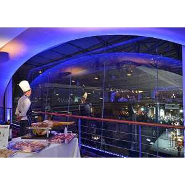 Palazzo Mezzanotte per la serata Live ExperienceLand organizzata da TurismoFVG. (Milano 16/02/12)