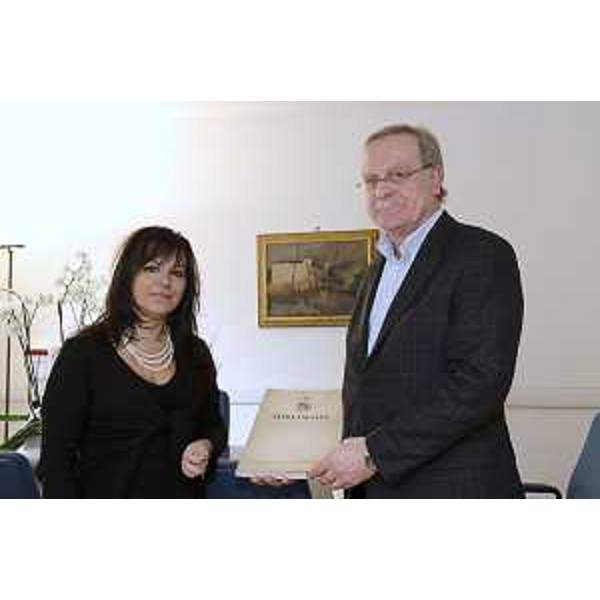 Angela Brandi (Assessore regionale Lavoro) incontra Roberto Fasan (Sindaco Torviscosa) sulla CIGS-Cassa Integrazione Guadagni Straordinaria per i lavoratori della Caffaro. (Trieste 20/02/12)