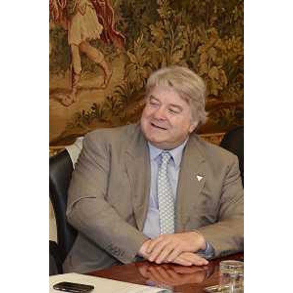 Elio De Anna (Assessore regionale Cultura, Sport, Relazioni internazionali e comunitarie) durante la riunione della Giunta regionale, nella sede della Regione. (Trieste 24/02/12)
