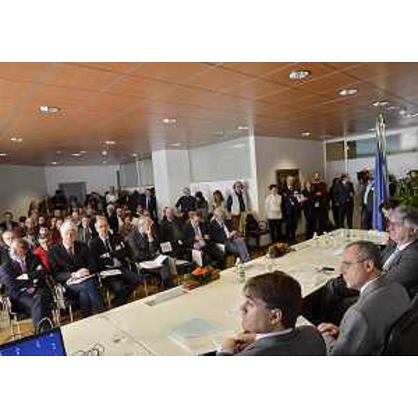 Renzo Tondo (Presidente Friuli Venezia Giulia) al convegno "Sostenibilità del sistema sanitario pubblico: quali prospettive". (Udine 02/03/12)