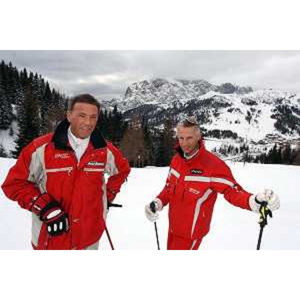 Riccardo Illy (Presidente Regione Friuli Venezia Giulia) con Joerg Haider (Governatore della Carinzia) ritratti in occasione della visita del Presidente Illy al compresorio sciistico di Passo Pramollo. (Austria - Passo Pramollo 11/02/07).
