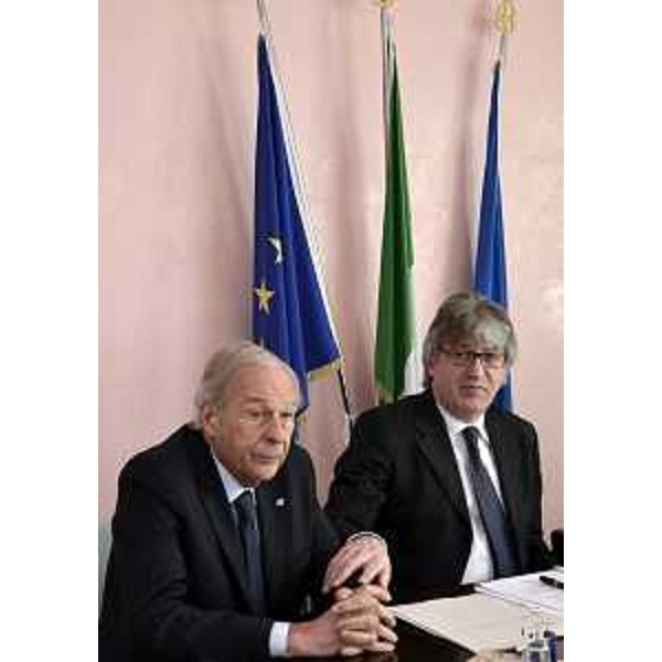 Ettore Romoli (Sindaco Gorizia) e Renzo Tondo (Presidente Friuli Venezia Giulia) durante la riunione della Giunta, nella sede regionale. (Gorizia 08/03/12)