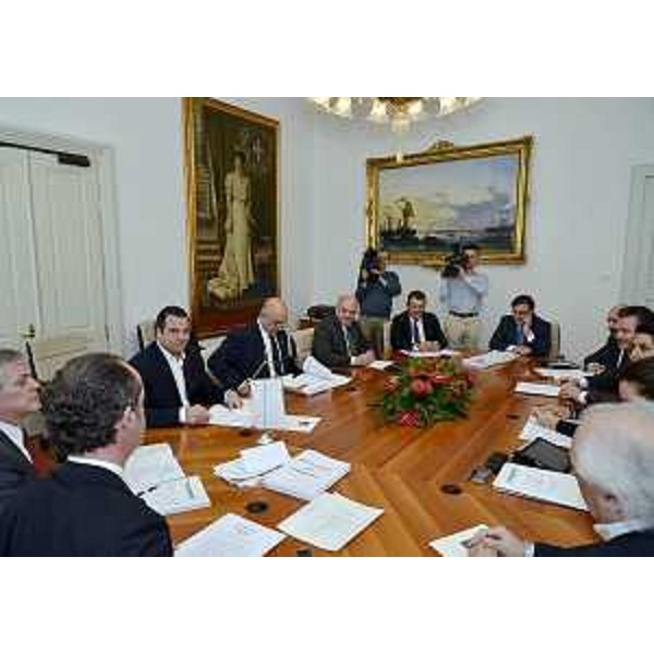 Luca Zaia (Presidente Veneto) presiede la riunione della Giunta regionale del Veneto nella sede della Regione FVG in occasione del vertice trilaterale delle Giunte regionali di Friuli Venezia Giulia, Veneto e Carinzia. (Trieste 16/03/12)