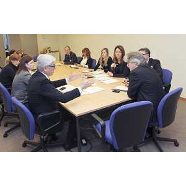Renzo Tondo (Presidente Friuli Venezia Giulia) incontra i parlamentari europei eletti nel Nord Est Elisabetta Gardini, Amalia Sartori, Debora Serracchiani e Antonio Cancian. (Bruxelles 27/03/12)
