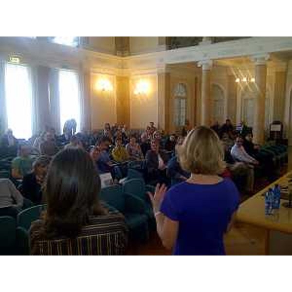 Platea al seminario "Blog, microblog e turismo: un'opportunità per aziende e territorio" davanti a Federica Seganti (Assessore regionale Attività produttive) e Francesca Ghersinich (Direttore Master in Turismo - MIB), al MIB School of Management. (Trieste 29/03/12)