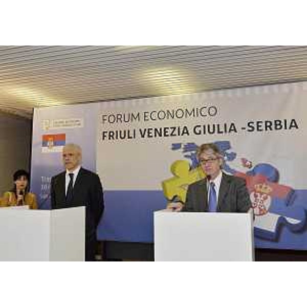 Boris Tadic (Presidente Repubblica di Serbia) e Renzo Tondo (Presidente Friuli Venezia Giulia) al Forum economico Friuli Venezia Giulia - Serbia, alla Stazione Marittima. (Trieste 30/03/12)