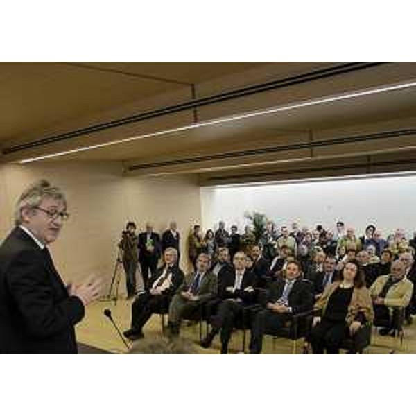 Renzo Tondo (Presidente Friuli Venezia Giulia) interviene all'inaugurazione della sala consiliare del Comune di Tavagnacco intitolata ad Egidio Feruglio. (Feletto Umberto 31/03/12)