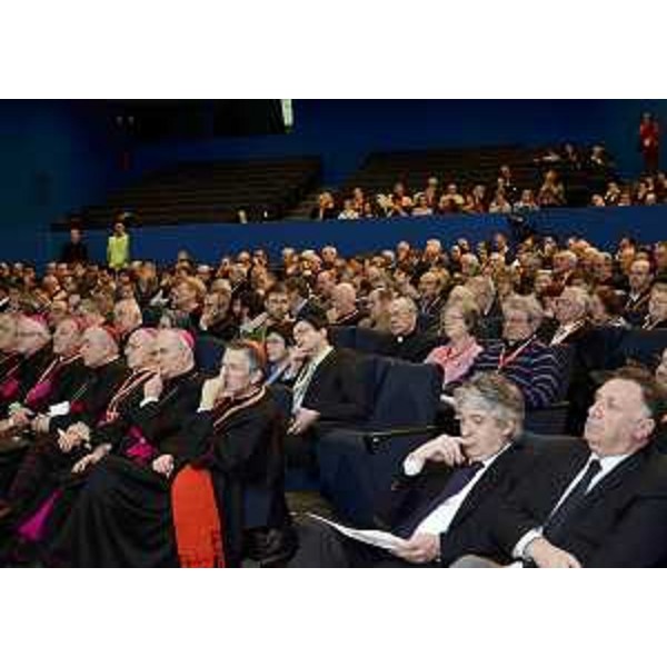 Renzo Tondo (Presidente Friuli Venezia Giulia) ed Edoardo Maricchio (Sindaco Grado) durante il Convegno ecclesiale "Aquileia 2". (Grado 13/04/12)