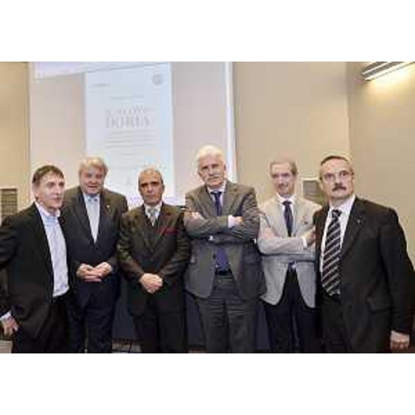 Piero Camber (Consigliere regionale), Elio De Anna (Assessore regionale Cultura), Nereo Zepper (Curatore nuovo "Doria"), Dario Locchi (Presidente Associazione Giuliani nel Mondo), Bruno Bianchi (Direttore generale Fondazione Antonveneta) e Giuseppe Menzi (Direttore generale Banca Antonveneta spa) alla presentazione del nuovo "Doria", dizionario del dialetto triestino. (Trieste 18/04/12)