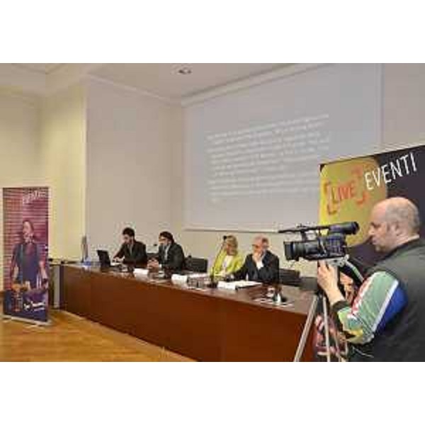 Alessandro Gaetano (Direttore marketing Agenzia TurismoFVG), Federica Seganti (Assessore regionale Attività produttive) ed Edi Sommariva (Direttore Agenzia TurismoFVG). (Trieste 30/04/12)