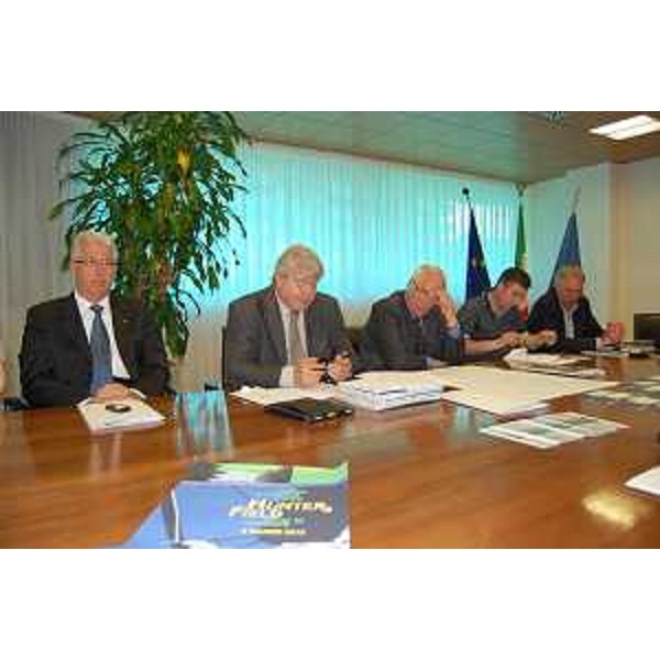 Elio De Anna (Assessore regionale Sport) ed Enzo Cainero (Commissario Azienda speciale Villa Manin) alla presentazione di "Sport in Villa 2012". (Udine 02/05/12)