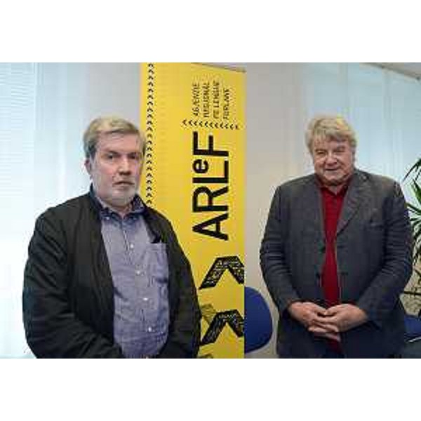 Lorenzo Zanon (Presidente ARLeF) ed Elio De Anna (Assessore regionale Cultura) alla presentazione del nuovo sito web dell'ARLeF-Agenzia regionale per la lingua friulana. (Udine 07/05/12)