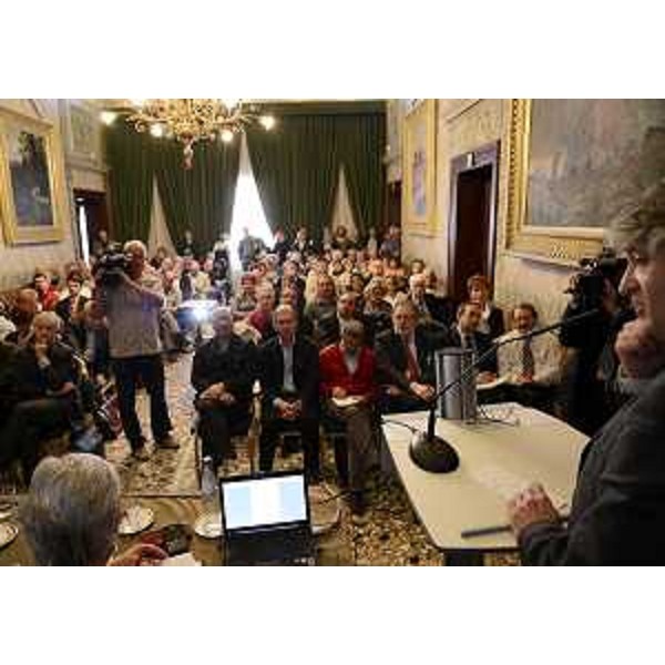 Platea al convegno "La riforma possibile. Quale futuro per la sanità regionale" promosso dalla CGIL. (Udine 08/05/12)