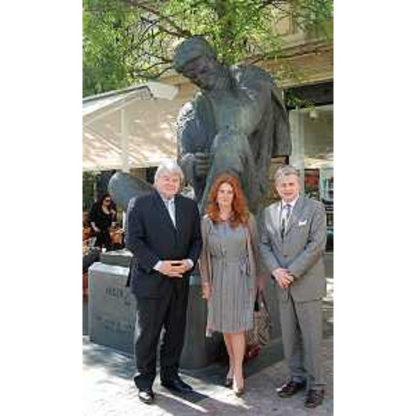 Elio De Anna (Assessore Relazioni internazionali e comunitarie Regione FVG), Emanuela D'Alessandro (Ambasciatore italiano a Zagabria) e Berislav Sipus (Viceministro Cultura Croazia). (Zagabria 11/05/12)