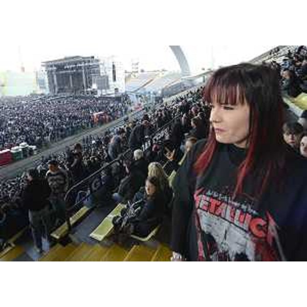 Pubblico al concerto dei Metallica, allo Stadio Friuli. (Udine 13/05/12)