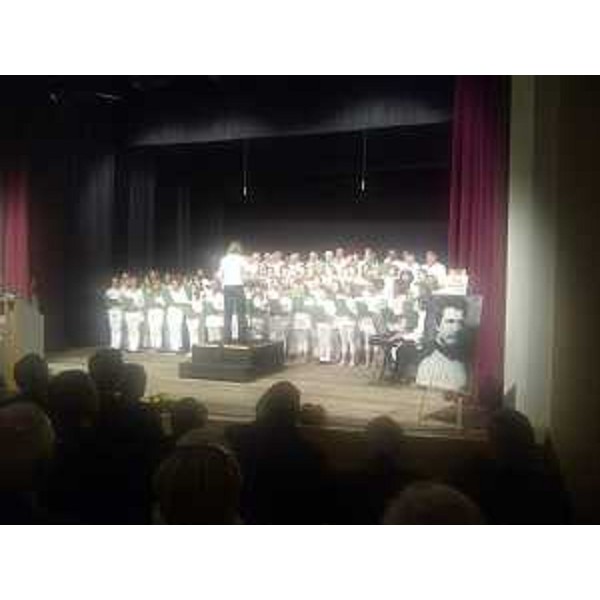 Il Teatro Plinio Clabassi nel giorno dell'inaugurazione. (Sedegliano 19/05/12)