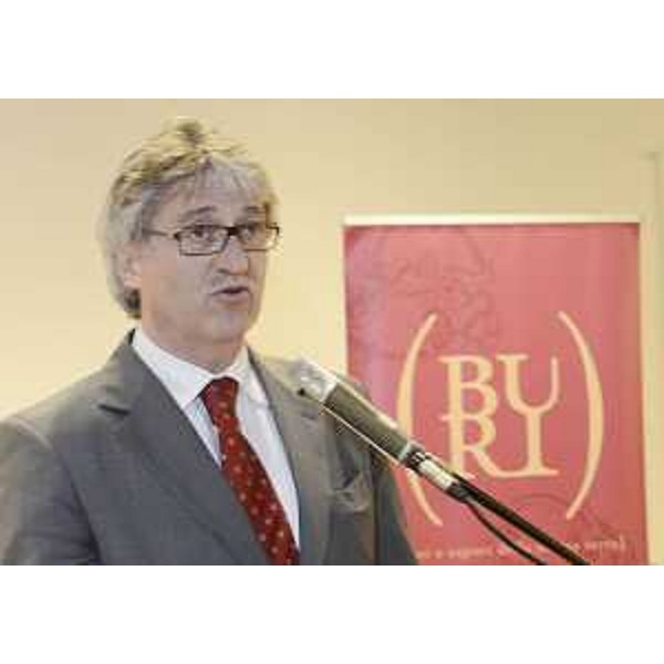 Renzo Tondo (Presidente Friuli Venezia Giulia) interviene all'inaugurazione dell'ottantesima Fiera regionale dei vini, a Villa di Toppo Florio. (Buttrio 01/06/12)