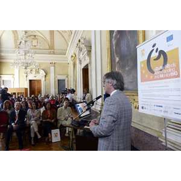 Renzo Tondo (Presidente Friuli Venezia Giulia) interviene al convegno sul Progetto Dreaming. (Trieste, 14/06/2012)