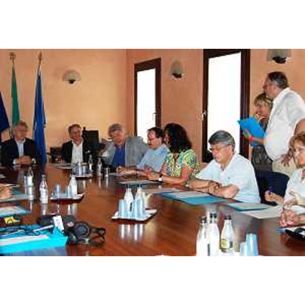 Elio De Anna (Assessore regionale Sport) alla conferenza stampa di presentazione del Mondiali di Kata, previsti al Palazzetto dello Sport pordenonese dal 20 al 23 settembre prossimi. (Pordenone 23/06/12)