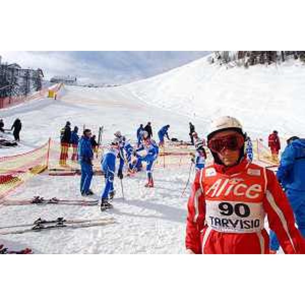 Riccardo Illy (Presidente Regione Friuli Venezia Giulia) ritratto sul Monte Lussari in occasione della prova della pista della Coppa del Mondo di sci femminile. (Tarvisio 28/02/07)