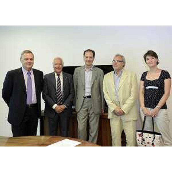 Gli assessori all'Ambiente Enio Decorte (Provincia UD), Vittorio Zollia (Provincia TS), Luca Ciriani (Regione FVG) e Lionello Barbina (Direttore ARPA FVG) e Mara Cernic (Assessore Ambiente Provincia GO). (Udine 09/07/12)