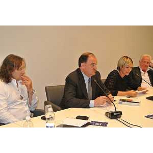 Roberto Molinaro (Assessore regionale Associazionismo e Cooperazione) alle finali nazionali della guida "ViniBuoni d'Italia 2013". (Buttrio 29/07/12)