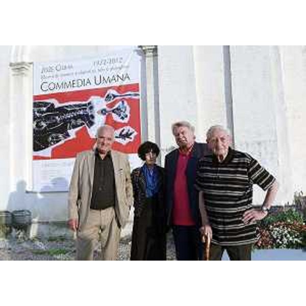 Enzo Cainero (Commissario Azienda speciale Villa Manin), Elio De Anna (Assessore regionale Cultura) e Joze Ciuha (Artista) all'inaugurazione della mostra "Joze Ciuha 1972-2012 Commedia umana - Mosaici e dipinti su tela e plexiglass" a Villa Manin. (Passariano 02/08/12)